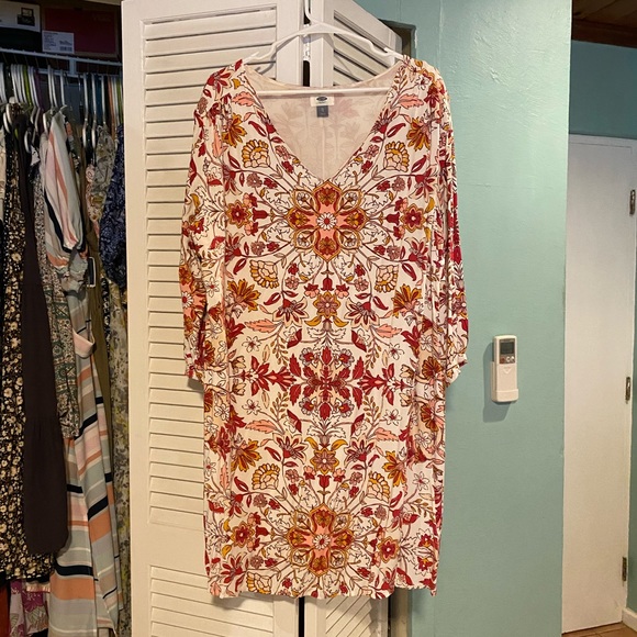 Shift dress - Picture 1 of 2